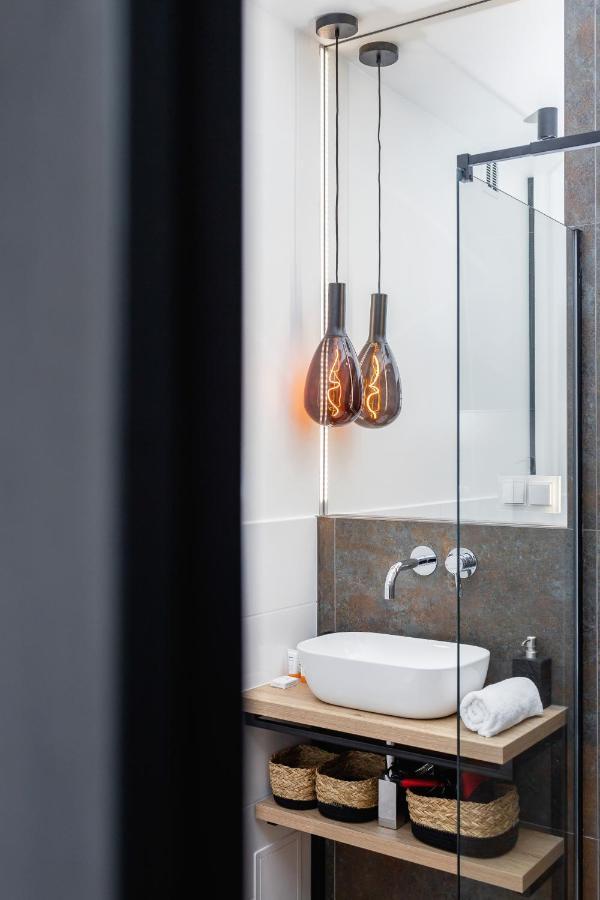 Apartments Osiedle Szkolne Cracow by Renters Kraków Zewnętrze zdjęcie