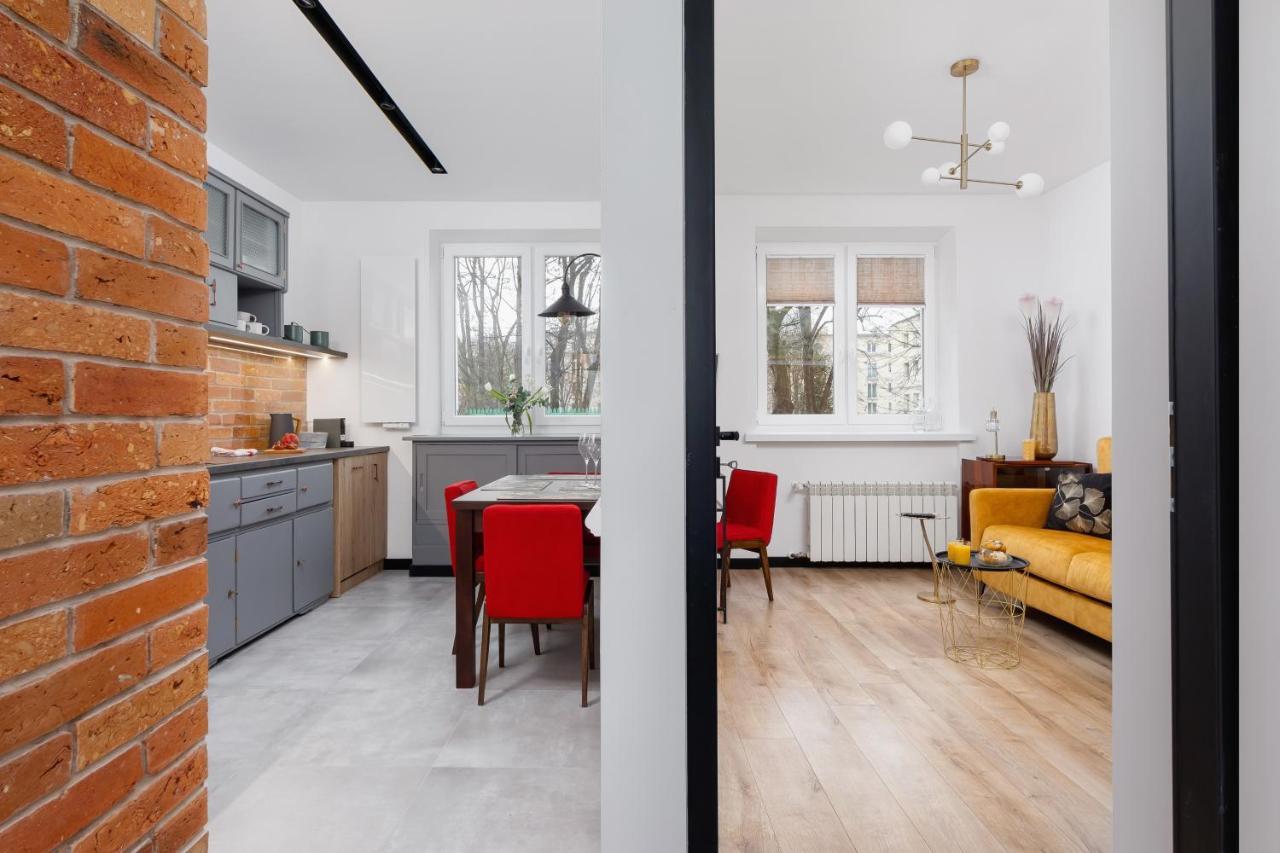 Apartments Osiedle Szkolne Cracow by Renters Kraków Zewnętrze zdjęcie